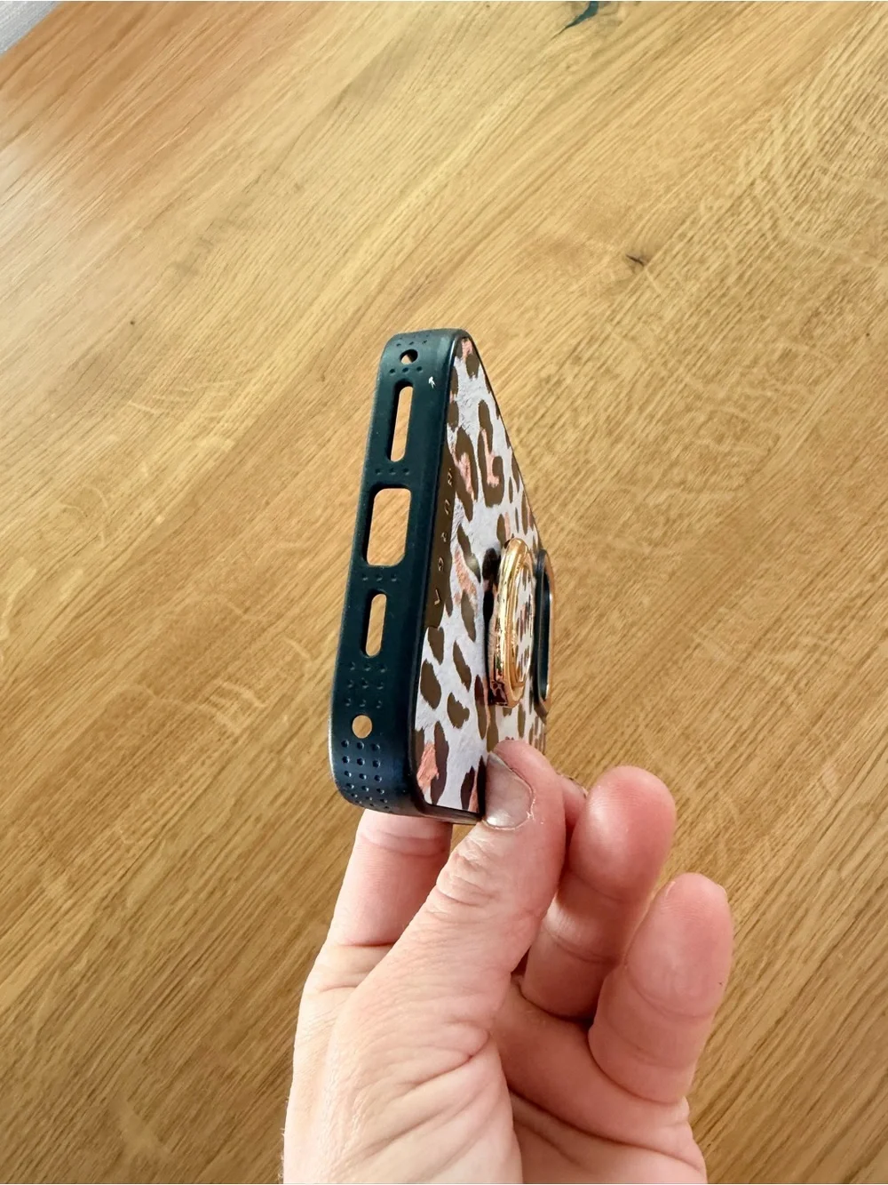 burga iphone 15 pro Leopard Print Phone Case with Ring Holder